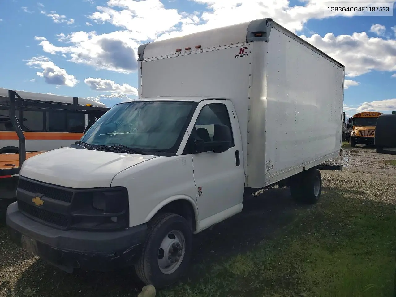 2014 Chevrolet Express Box Truck