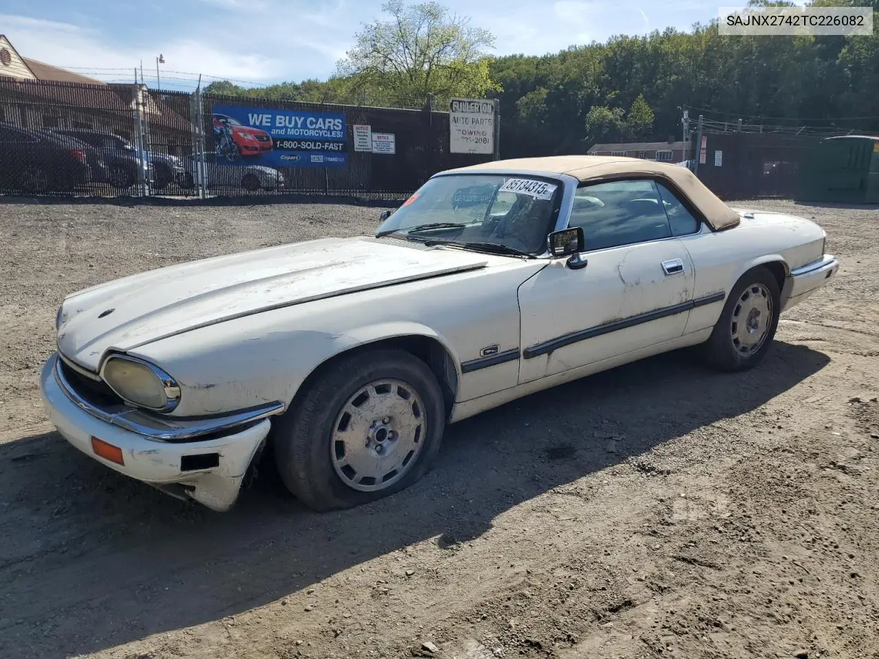 SAJNX2742TC226082