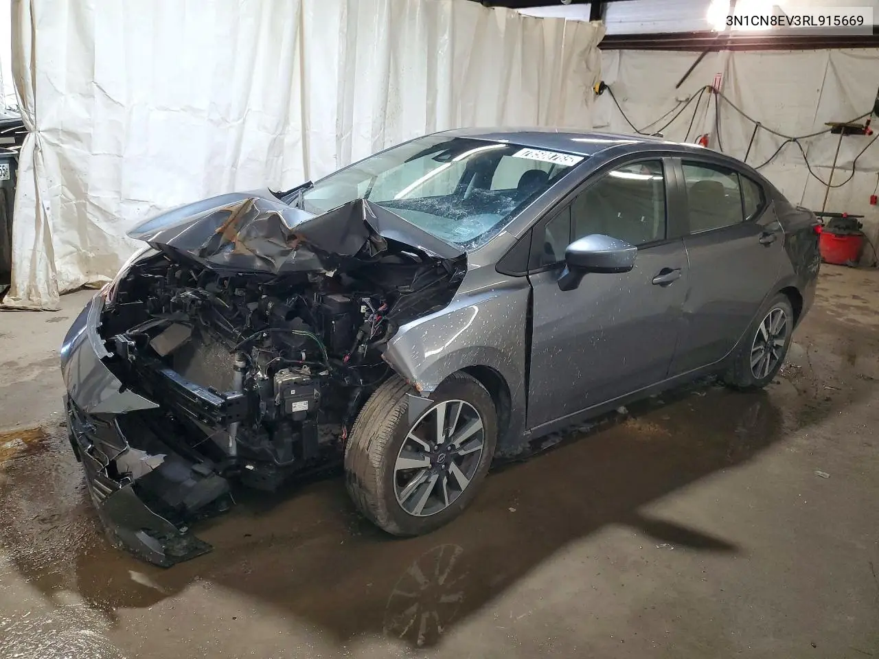 2024 Nissan Versa Sv