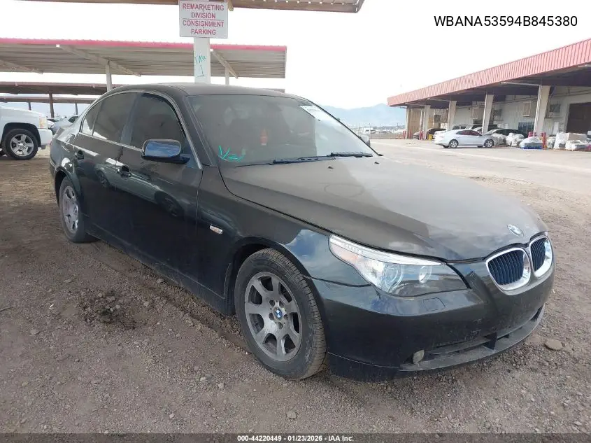2004 BMW 525I